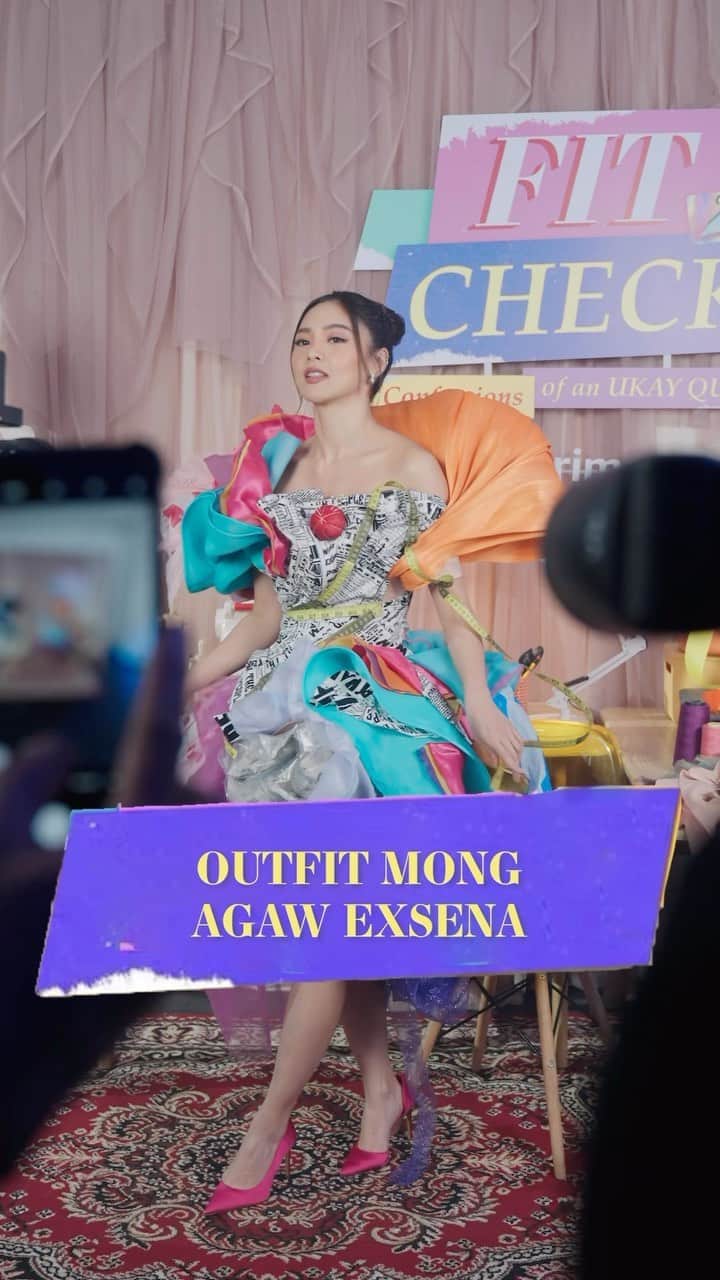 Kim Chiuのインスタグラム：「MS UKAY LYRIC VIDEO!!!🎶😍💕😉 @starpopph  Official theme song of #FitCheck Confessions of an Ukay Queen. #MsUkay now up on all streaming platforms 🎶 go check it out na!😉 music and lyrics by @imjeremyg @roxsantos and sir @jonathanmanalo 👏🏼💯❤️  Don’t forget to check out #FITCHECK on Prime VIDEO!!!💙 maraming salamat po sa lahat ng nakanood sa mga hindi pa po, download the app now.🌏😉 nakakatuwa makabasa mga comments and reviews ninyo.❤️🥹🙏🏻 thank you soo sooo much!🥰」