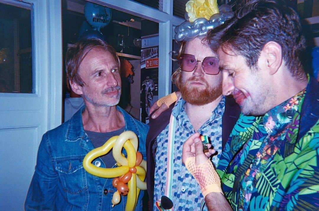 オーエン・マッケンさんのインスタグラム写真 - (オーエン・マッケンInstagram)「So, in keeping with tradition I had disposable cameras left around the party, cos film just does it better….in conclusion I have some mad friends and family who are also magic in equal amounts.   Pt 1.」7月14日 21時04分 - eoincmacken