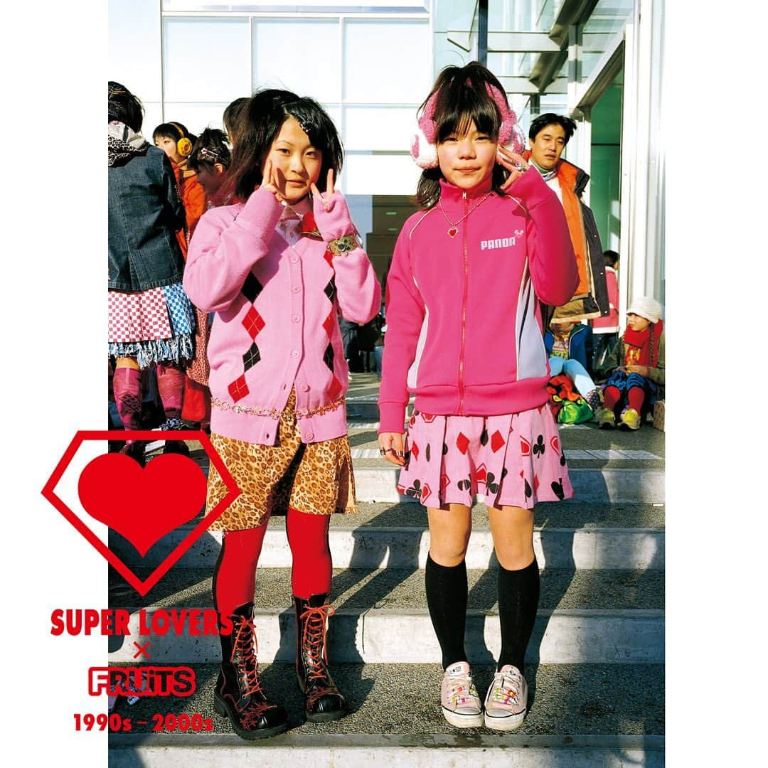 FRUiTSさんのインスタグラム写真 - (FRUiTSInstagram)「@superlovers_1988  FRUiTS magazine No.45 shot by Shoichi Aoki in 2001  Super Lovers launched in 1988 by designer Yasuharu Tanaka, in response to the emerging #Dance, #Punk and #OldSchool fashion scenes.  From the 1990s to the 2000s, Super Lovers injected music, art, diversity and LOVE (tolerance) into fashion, becoming an instantly beloved brand for a generation of party kids.  The enduring message of tolerance and positivity Super Lovers embodies spoke to kids, teens and celebrities from all walks of life within the party cultures of Tokyo, London and Hong Kong.  The love continues with 2021’s Rebooted, high-quality, print on-demand products, now on sale!  From Tokyo with love Love is the message SUPER LOVERS Co. Ltd.  #superlovers #スーパーラヴァーズ #FRUiTS #フルーツ #shoichiaoki #fruitsmag #fashionshopping #streetware #streetfashion #streetstyle #fashionblogger #japanesestreetfashion #harajukufashion #tokyofashion #harajukustyle #lovefashion #picoftheday #kawaiiculture #kawaii #cute #fashion #style #fashionphotography #harajuku #tokyo #japan」7月14日 21時05分 - fruitsmag