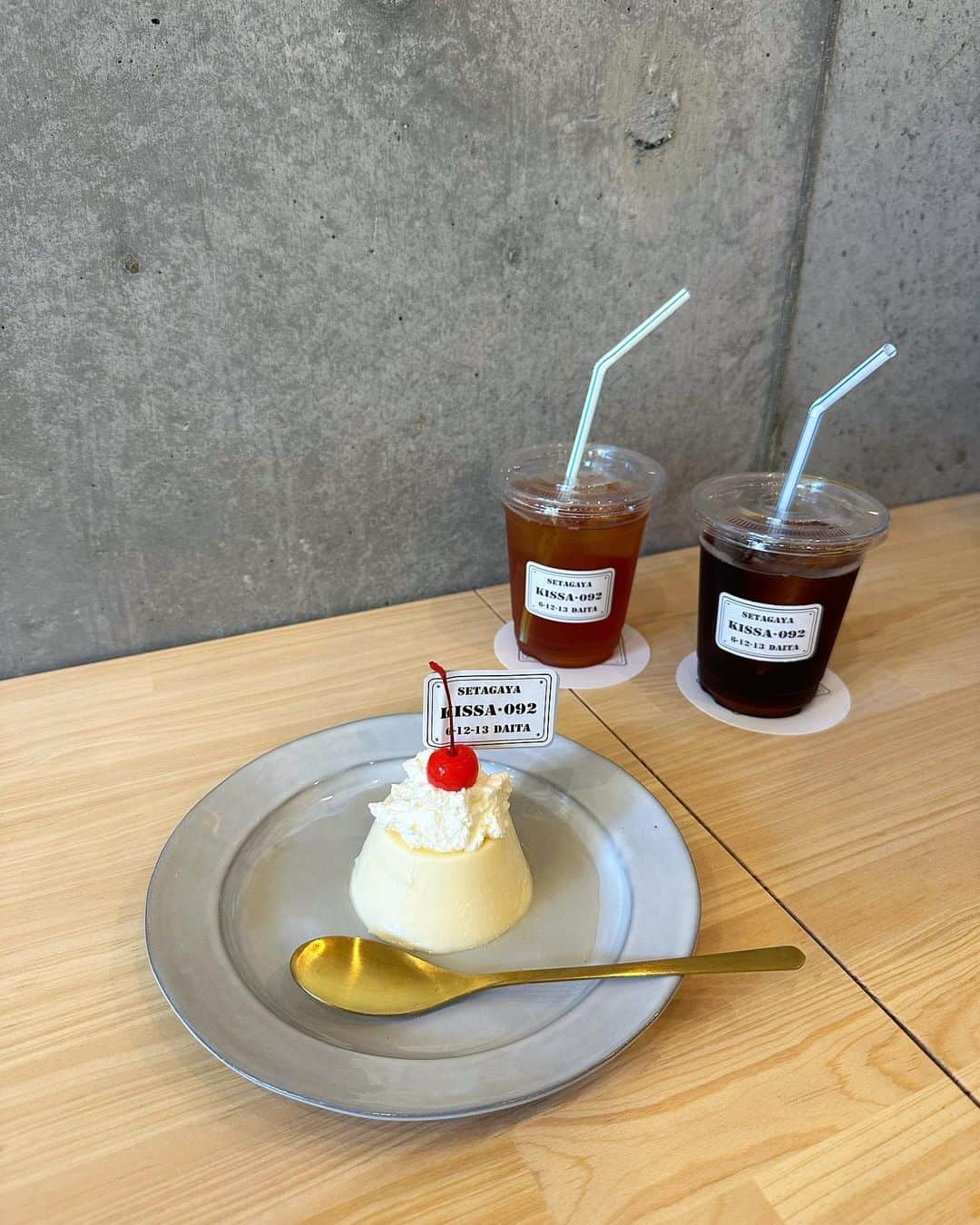 YUUGAさんのインスタグラム写真 - (YUUGAInstagram)「. . @kissa__092 🤍 最近Openしたとこみたい:) 白いプリンが美味しかった❕🍮 . . にゅーえらーのキャップも太陽から頭守ってくれてお気に入りദ്ദിᐢ- ̫-ᐢ₎ . . #kissa #shimokitazawa #shimokita #shimokitacafe #shimokitazawacafe #cafe #下北沢カフェ #下北 #下北沢 #下北カフェ #下北沢カフェ巡り #カフェ #カフェ巡り #白いプリン #プリン #喫茶店 #喫茶 #カフェ部 #yuugaな暮らし」7月14日 21時14分 - yuuga1024