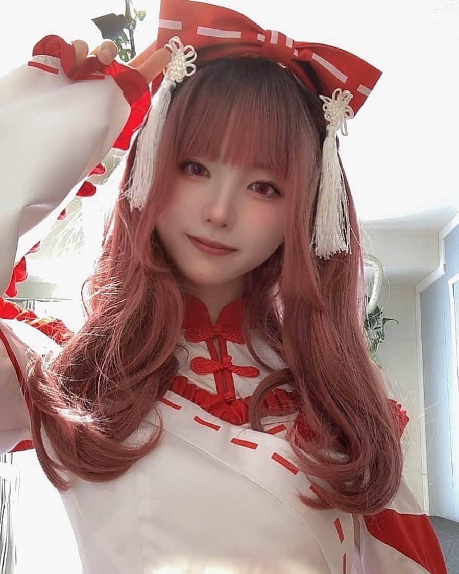ひなぎょうざのインスタグラム：「#cosplay_style #コスプレイヤーさんと繋がりたい #コスプレ #コスプレイヤー #cosplaygirl #cosplay #jcブランド #jc #アオハル #japanesegirl #女子中学生#カメラマン募集 #カメラマンさんと繋がりたい #被写体になります #被写体モデル合流 #被写体希望 #ポートレート #ポートレート撮影 #ポートレートモデル #japanesegirl  #カメラマンさんと繋がりたい  #ポートレート #ポートレート撮影 #jk #原神 #genshinimpact」