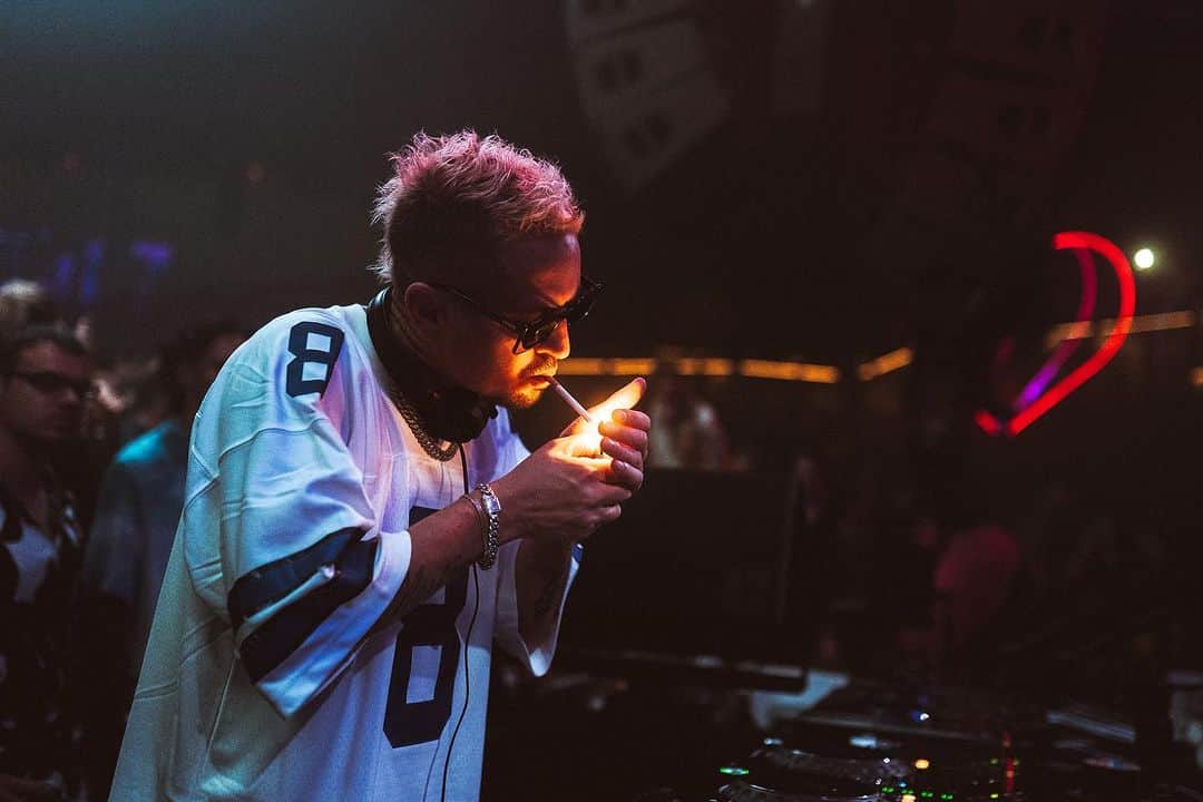 ロビン・シュルツさんのインスタグラム写真 - (ロビン・シュルツInstagram)「thx @pachaofficial 🍒」7月14日 21時32分 - robin__schulz