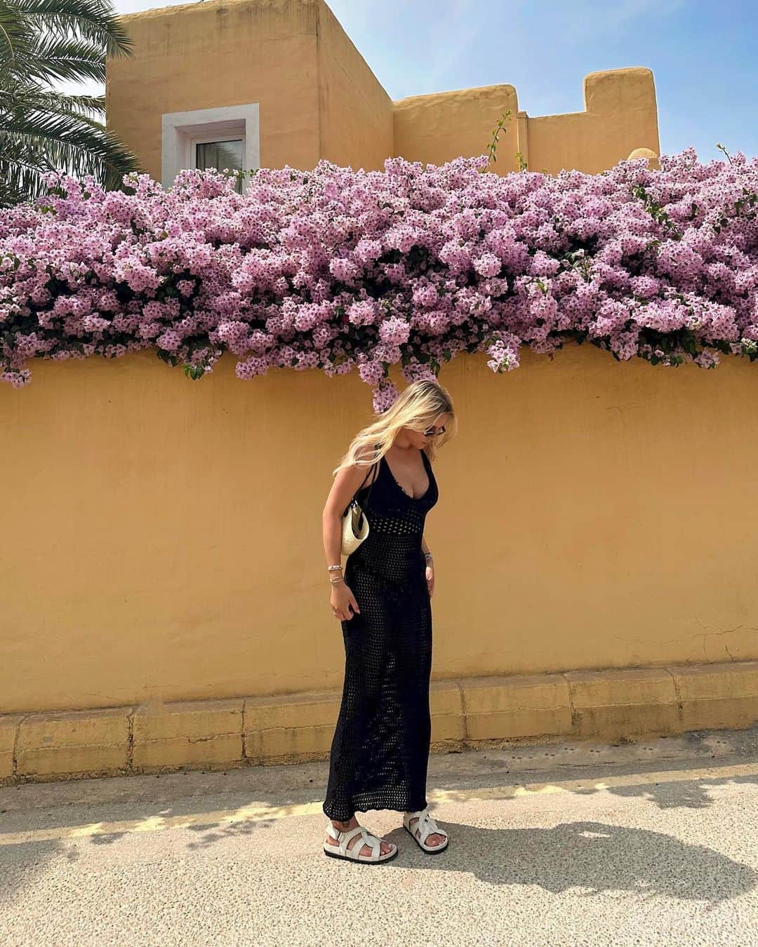 Dagi Beeのインスタグラム：「32 °C 🌸」