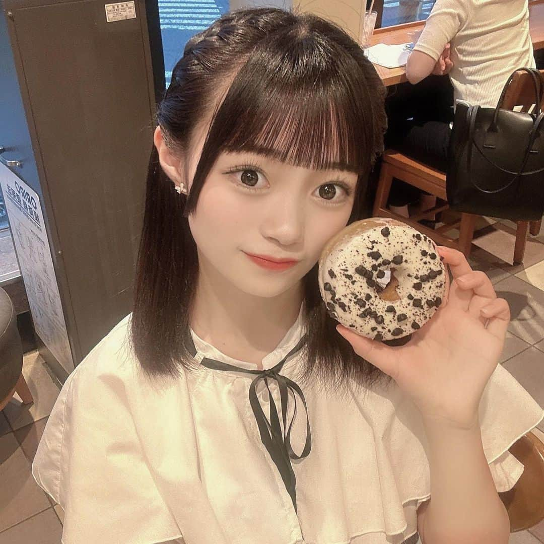 夢乃心咲のインスタグラム：「🍩🤍🖤  #名古屋#アイドル#スターバックス #高2#sjk #f4f#06#拡散希望」