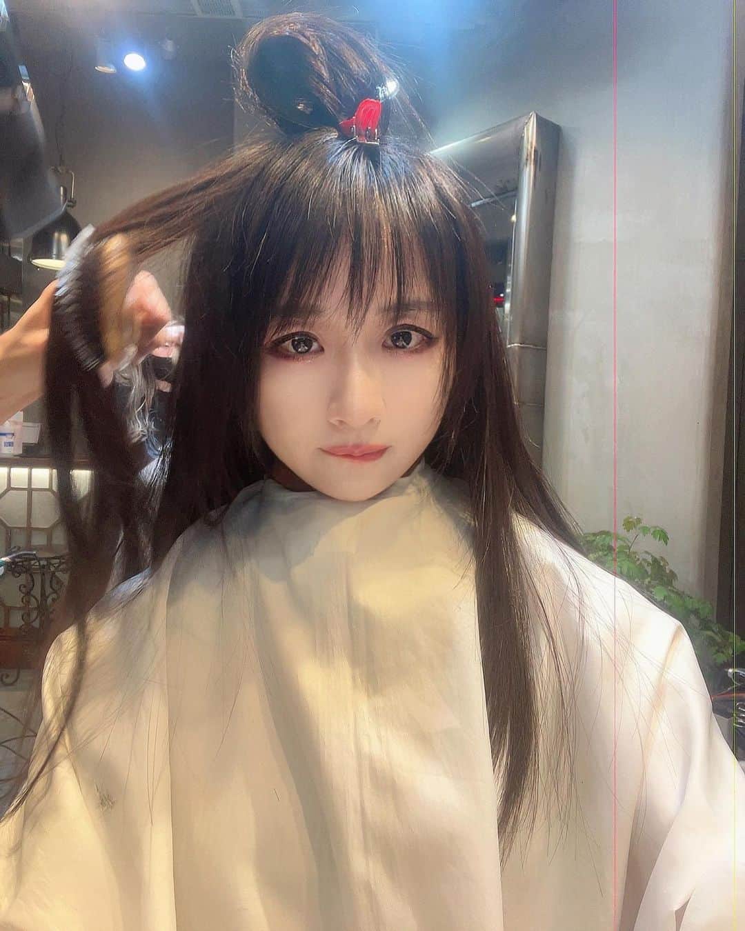 久保亜沙香さんのインスタグラム写真 - (久保亜沙香Instagram)「仕込み初日✂️📍  髪まとまってうれしい。」7月14日 21時51分 - asaka_kubo
