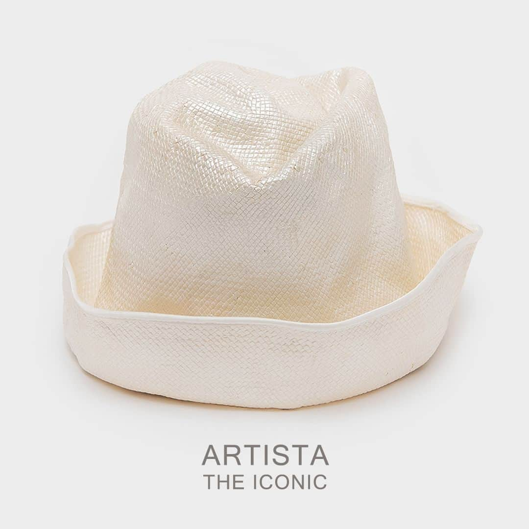 レナード プランクのインスタグラム：「Artista | The iconic. 𝟐𝟎% 𝐎𝐅𝐅 on summer styles, until 10th august 2023.  Carpe diem and shop at reinhardplank.it  #reinhardplank #hatmaker #summer2023 #hat #summersale #sale #artista」