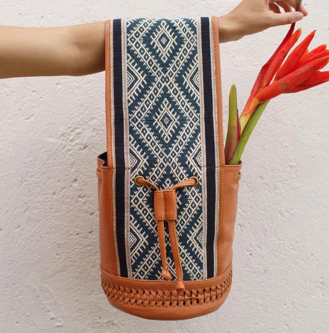 ベックスロックスさんのインスタグラム写真 - (ベックスロックスInstagram)「One of a kind bags that are more than just accessories. The naturally dyed and hand loomed textiles on each bag are symbolic representations of the island of Sumba’s rich history, beliefs and values.  Each piece is hand made taking up to 6 months to hand loom and up cycled by our masters in Bali celebrating the art of ancestors.  ⠀⠀⠀⠀⠀⠀⠀⠀⠀ Available exclusively at @agora.ibiza @sixsenses.ibiza  ⠀⠀⠀⠀⠀⠀⠀⠀⠀ The Art Of Slow, artisanal luxury.  ⠀⠀⠀⠀⠀⠀⠀⠀⠀  #TheArtofSlow #sustainableluxury #empoweringcommunities #womensupportingwomen  #indigenoustextiles #conscioustravel #trusttheprocess #theartofancestors #artisanmade #slowfashion #tribaltextiles #storytelling  #responsibleluxury」7月14日 22時01分 - rcollectivestudio