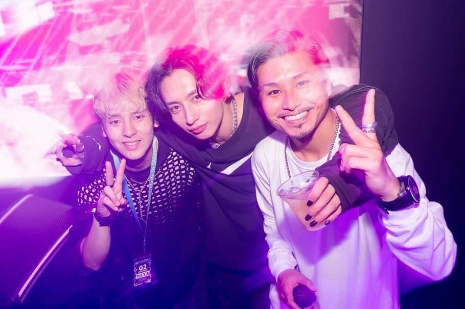 DJ FUMIのインスタグラム：「投稿久々すぎて何からあげてよいか分からないので僕のクラブ活動👐あと夏きたのでいったん黒髪やめます😇(何の報告)」