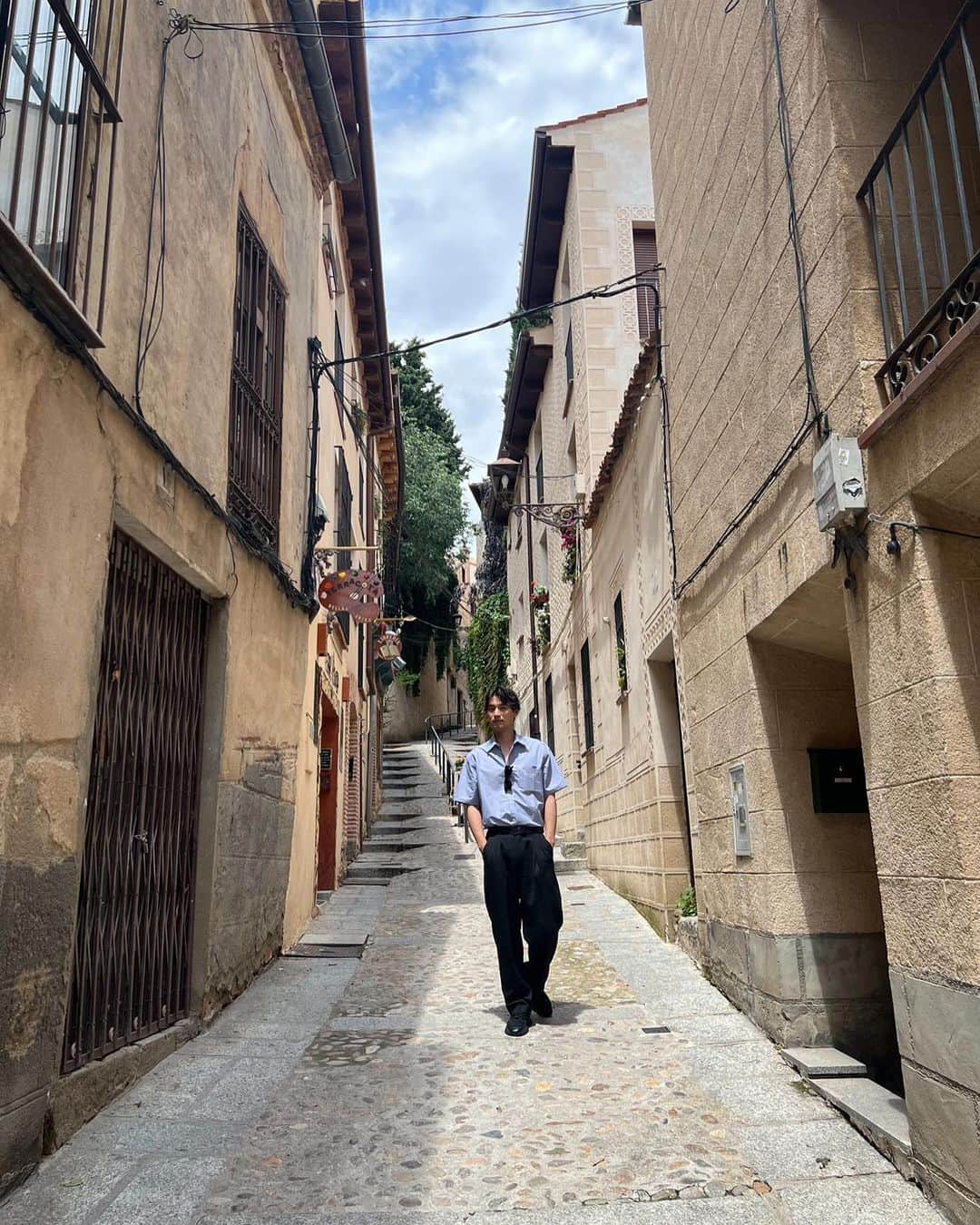 福士蒼汰さんのインスタグラム写真 - (福士蒼汰Instagram)「. Segovia in Spain🇪🇸   Throwback Thursday」7月14日 22時30分 - fukushi_sota_official