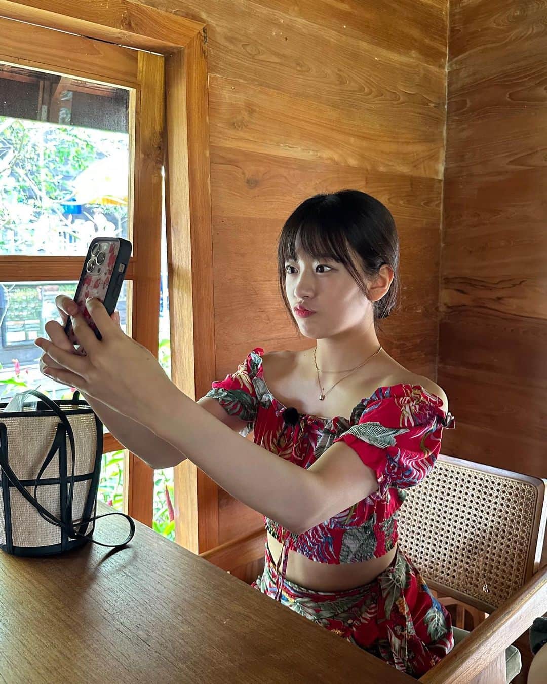 アン・ユジンさんのインスタグラム写真 - (アン・ユジンInstagram)「🍓냠」7月14日 22時50分 - _yujin_an