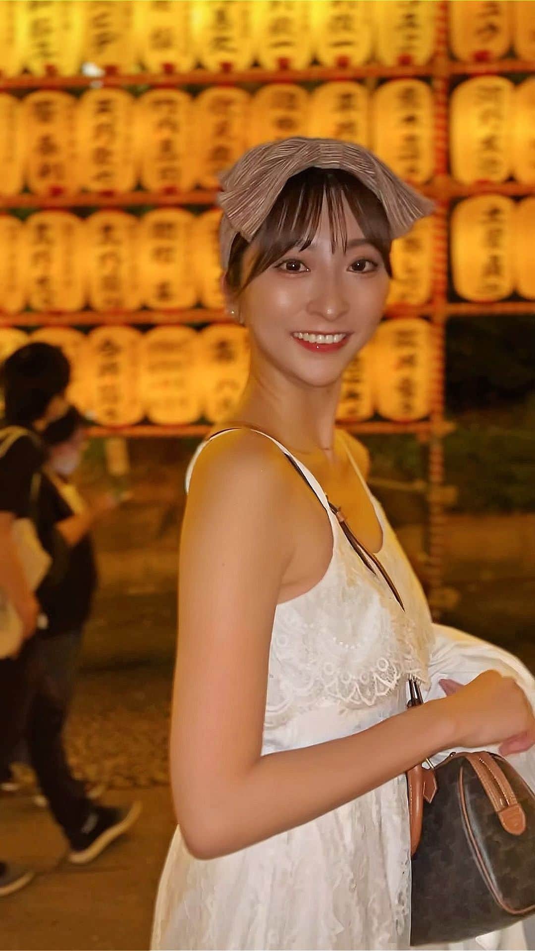 のインスタグラム：「夏が始まったよ🏮✨🍉🌴🎆💕  #お祭り #彼女とデートなうに使っていいよ #彼氏目線」