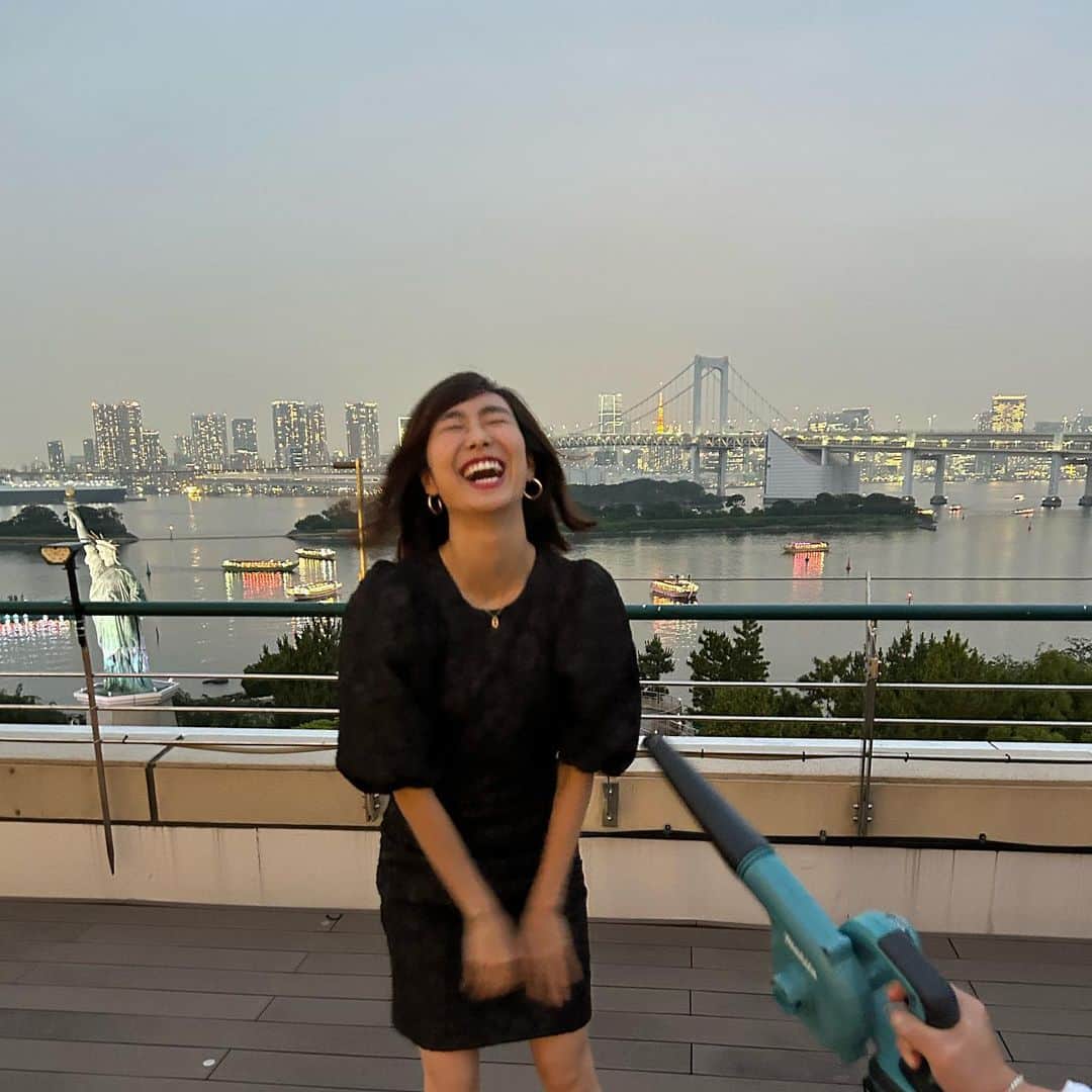 高田夏帆さんのインスタグラム写真 - (高田夏帆Instagram)「MV､出させてもらいましたっ こんな大切な節目にこういう形で関わらせてもらえて 幸せです。もう尽きるねー。  その恋の続きが少しだけハッピーでありますように☺︎  「好きだよ。~100回の後悔~ 15th Anniversary ver.」  #SonarPocket#ソナポケ15th」7月14日 23時52分 - takadakaho