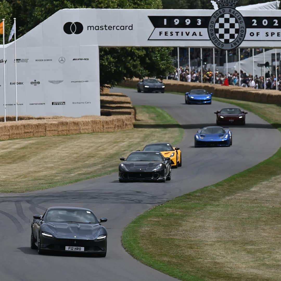 フェラーリさんのインスタグラム写真 - (フェラーリInstagram)「The thrill of the Goodwood Festival of Speed in the #UK has officially started! Join us at this iconic event, where classic and modern cars alike will drive up the famous hill.   The event's popularity has grown over the years, and this time around our presence will be the highlight of the event.  Prepare to feast your eyes on an incredible lineup of historic models and road cars.  And that’s not all: the new #FerrariKC23 made an appearance, displaying a masterpiece in motion.  #FOS #FerrariOneOff #DrivingFerrari #Ferrari」7月15日 1時12分 - ferrari