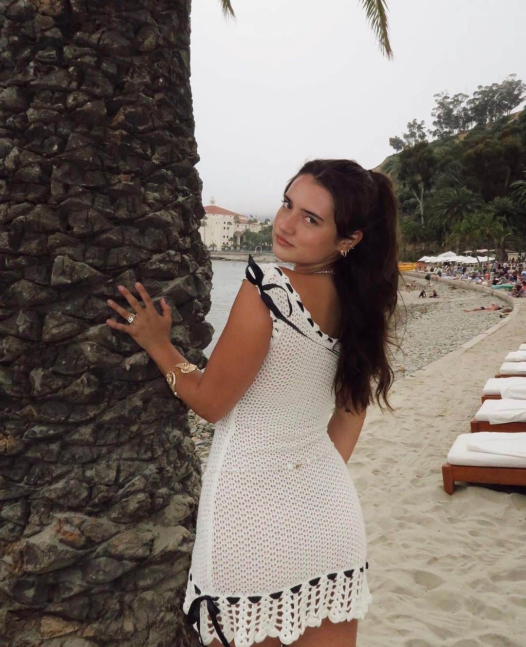tiger Mistのインスタグラム：「Your most-loved crochet mini is back online! Add the Chia Dress to your cart! 🐚 As seen on @sarahcurr」