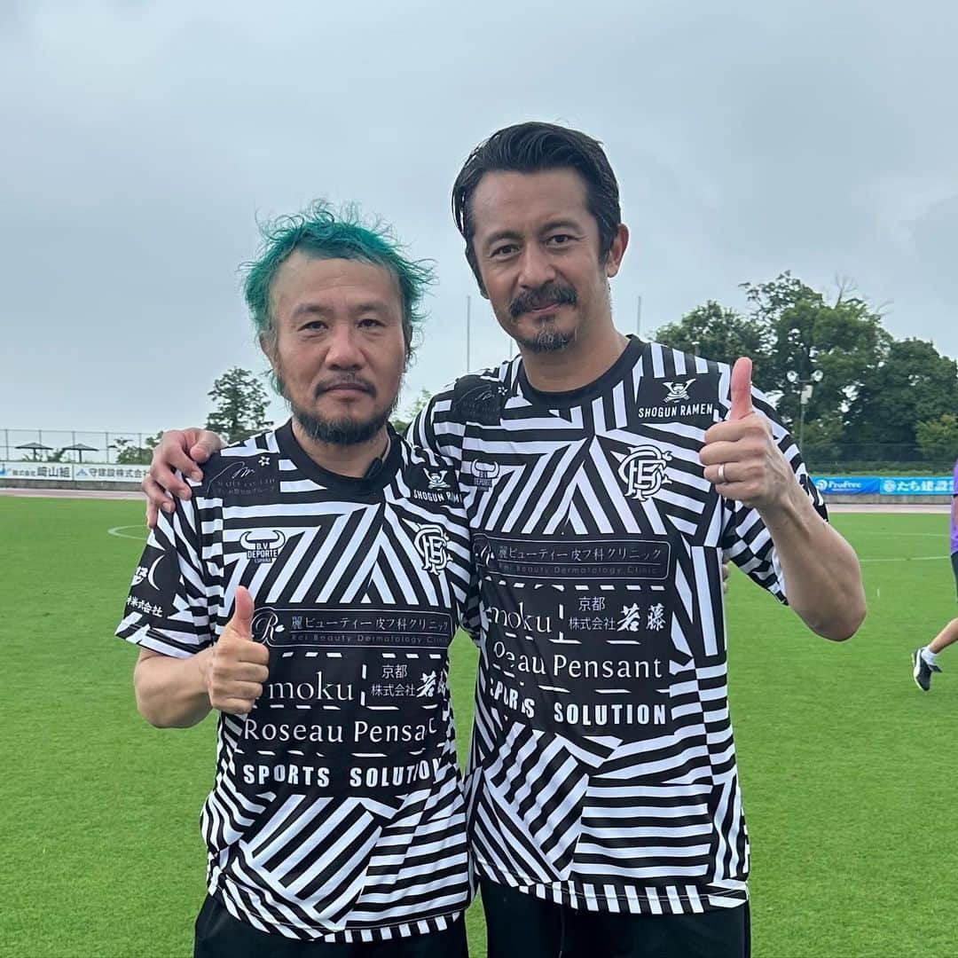 石塚啓次のインスタグラム：「スガさん　いつもイベント含めありがとうございます！一緒にグランド立てて良かったです！ 来週お願いします！  #石塚啓次 #YouTube #宵宵祇園  #yoiyoigion  #ブエナビスタデポルテ #buenavistadeporte #バルセロナ」