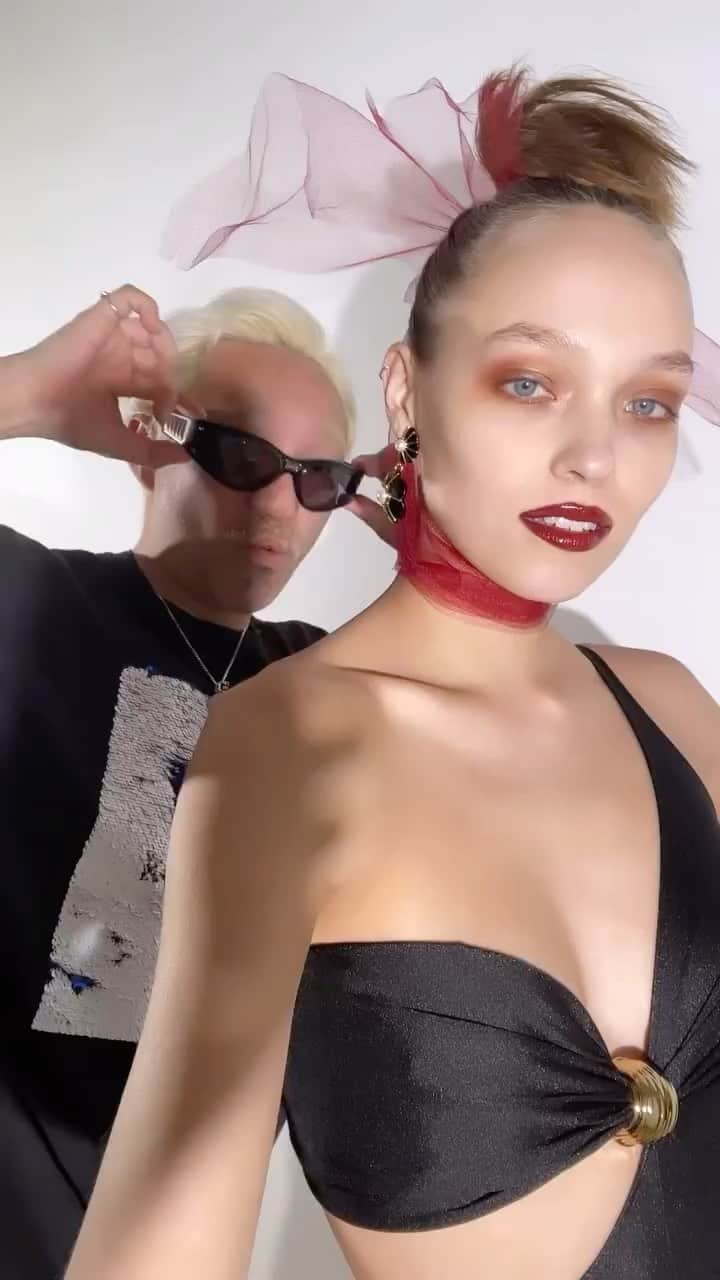 Kento Utsuboのインスタグラム：「💖 glossy Red lip makeup x expensive eye makeup  Super Kawaii makeup 💖  ✨Beautiful @nikolebaly  _ _ _ _ _ Super Kawaii ❤️ It was so much fun day ✨  Please leave a like and comments below!!!❤️‍🔥 Any questions are welcome!!  スパかわいいー❣️  今日はグロッシーレッドリップアンド エクスペンシブアイシャドウメイクアップ🥴👍  ありがとうございました☺️  皆さんの感想・コメントお待ちしてます🎶 質問もお気軽にどうぞ😆」