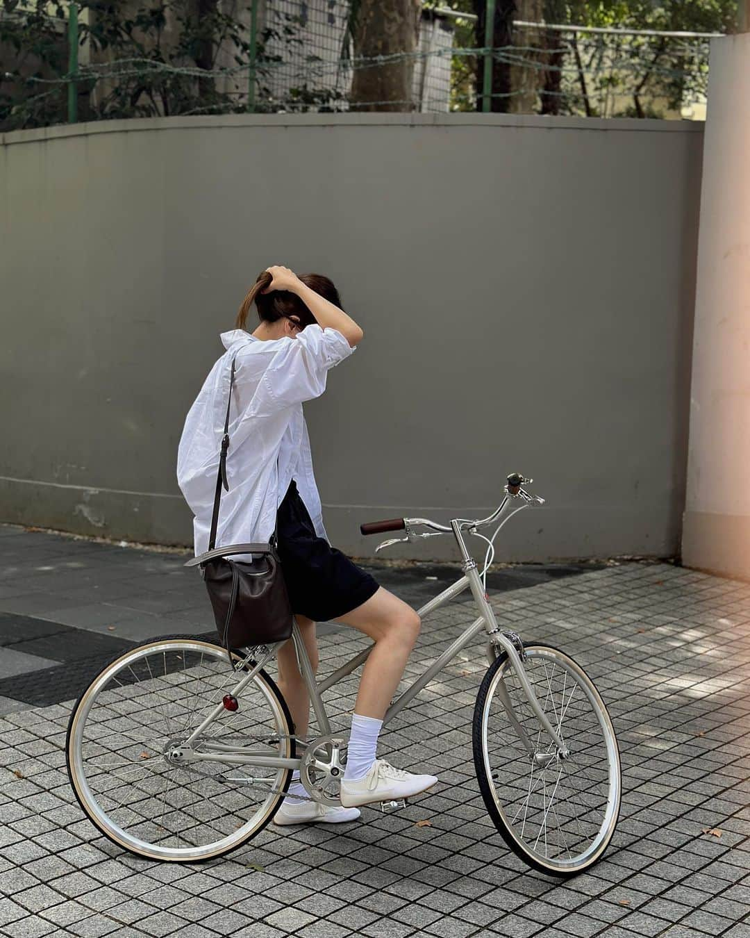 Weiweiさんのインスタグラム写真 - (WeiweiInstagram)「🚴」7月15日 7時44分 - stylebyvv_