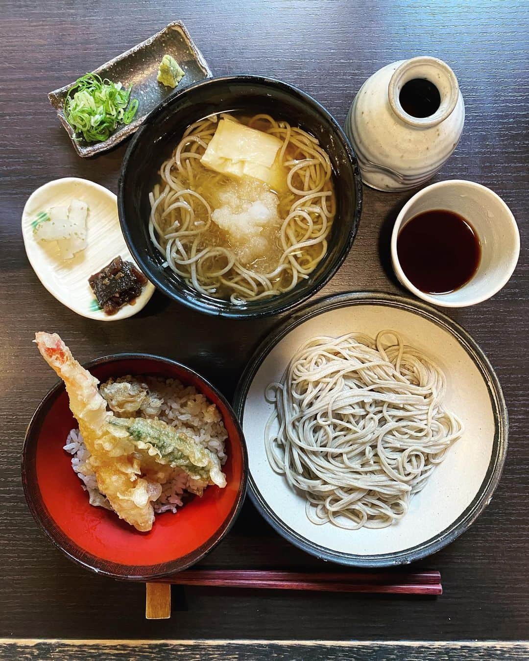 asu_chinのインスタグラム：「「嵐山 よしむら」  渡月膳 おそばも天丼も美味しい♪」