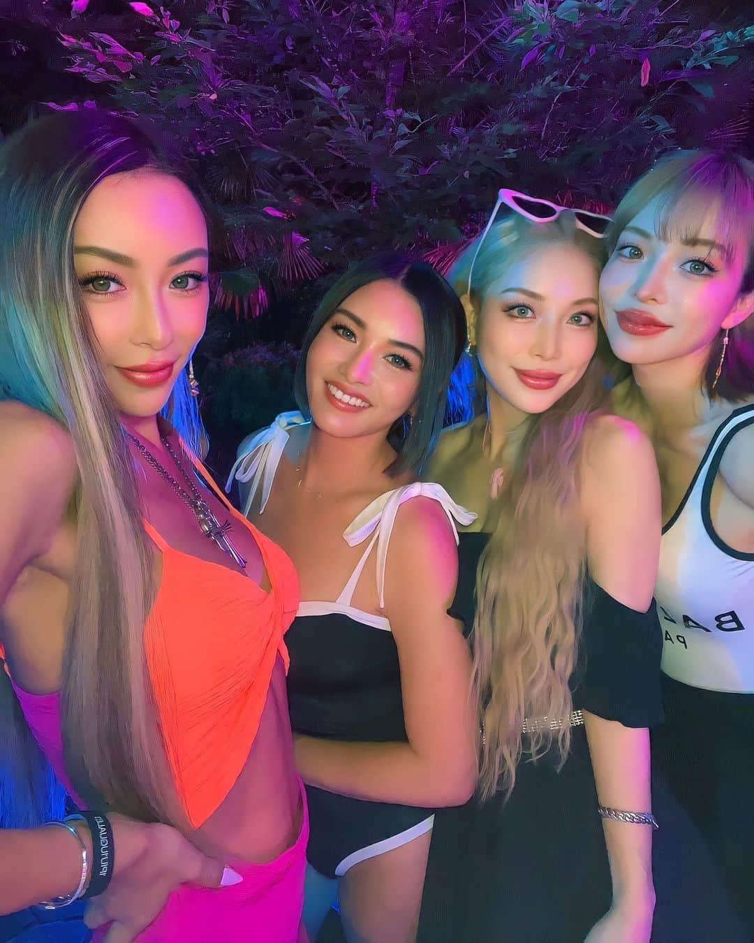 GENKINGのインスタグラム：「It was great seeing you!!!! We’ll have to get together soon💋」