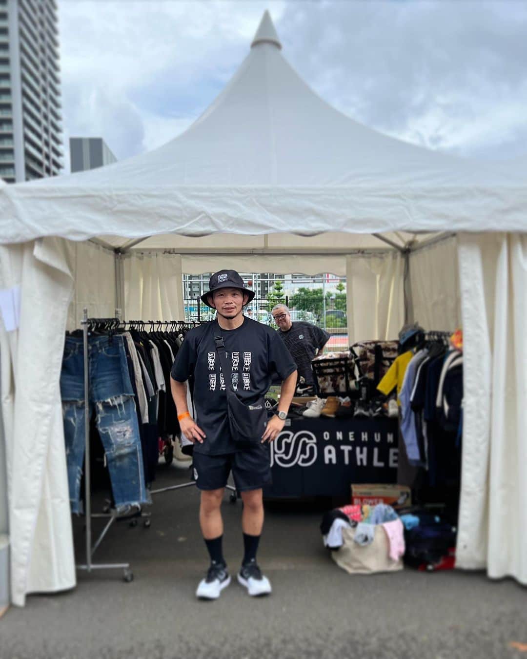 宇野薫のインスタグラム：「@yesgoodmarket   UNOCLOSETブースオープンしました！」