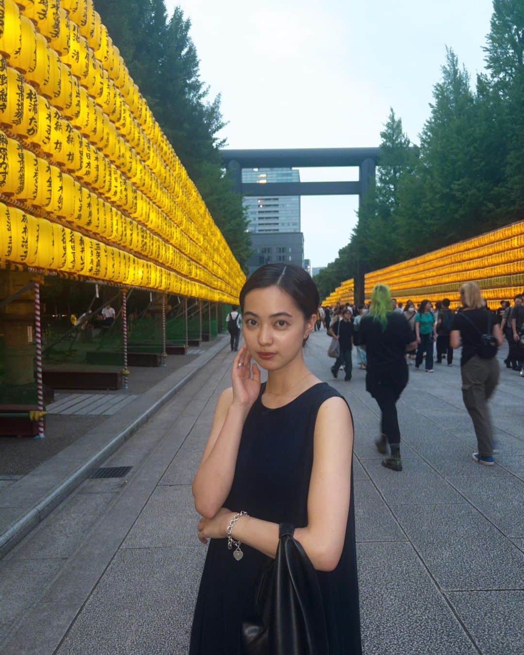 新関碧のインスタグラム：「みたままつり🏮 大好きなお祭りの季節が戻ってきた😽」