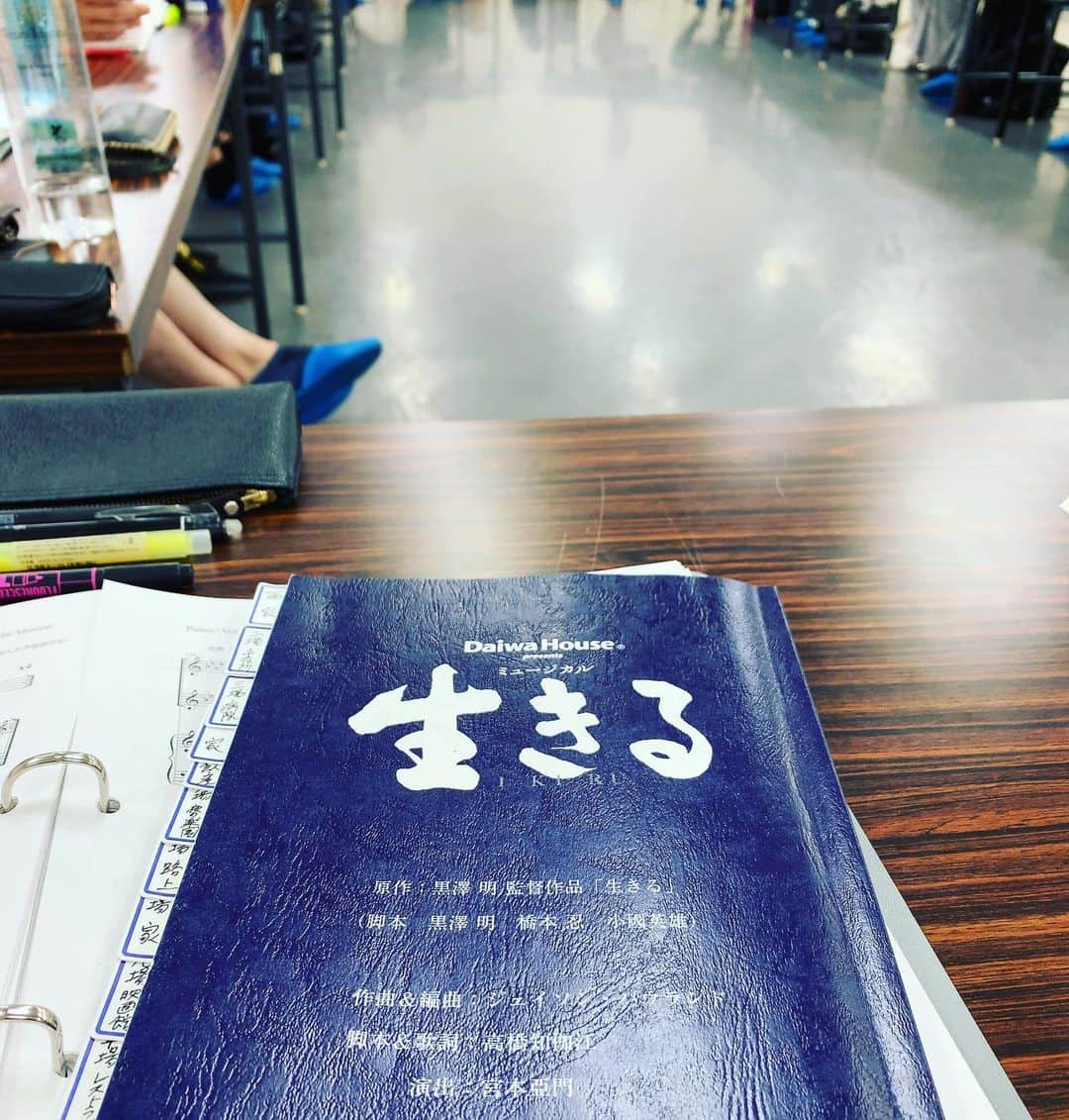 福井晶一さんのインスタグラム写真 - (福井晶一Instagram)「はじまりました！  まずは歌稽古から♪♪  #生きる #歌稽古」7月15日 21時18分 - shoichi.fukui
