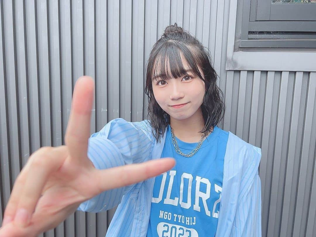 中坂美祐さんのインスタグラム写真 - (中坂美祐Instagram)「💙🦋  #colorzwithshein2023  ありがとうございました〜！  カワイイお洋服を着て生バンドでのパフォーマンス！ 新鮮で超楽しかったです💖 また呼んでいただけたら嬉しいなぁ🫧  【CLZ23】を使ってSHEINでお買い物してみてね〜！！  #shein #sheinコーデ #colorz #jk #おしゃれ #ヘアアレンジ」7月15日 12時51分 - nakachan_0611