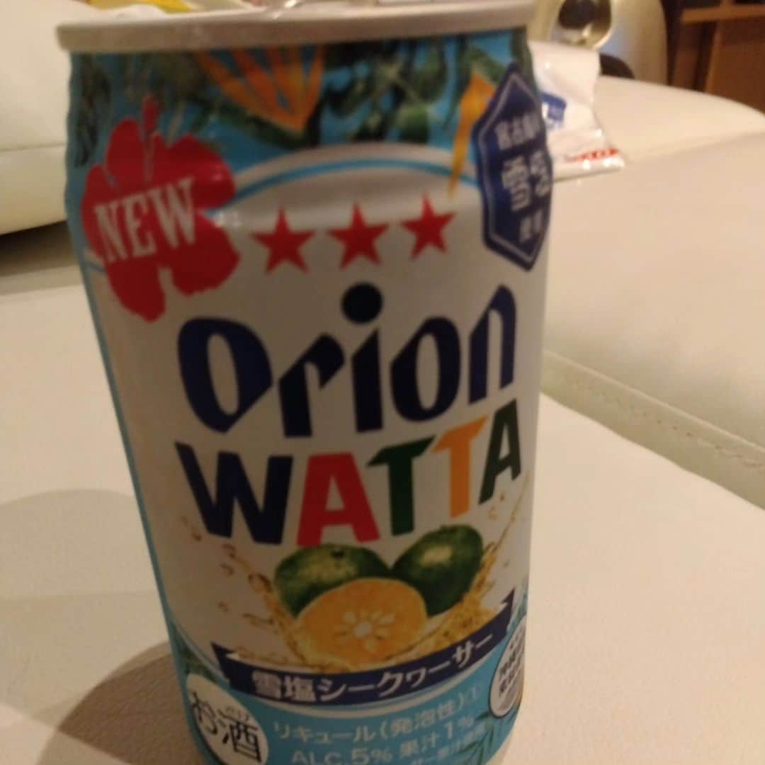佐久田俊行のインスタグラム：「ワッタはどの味も外れがない。  何でも発信できる時代。 何を発信するかより、何を発信しないかの方が大事な気がするのだ。」