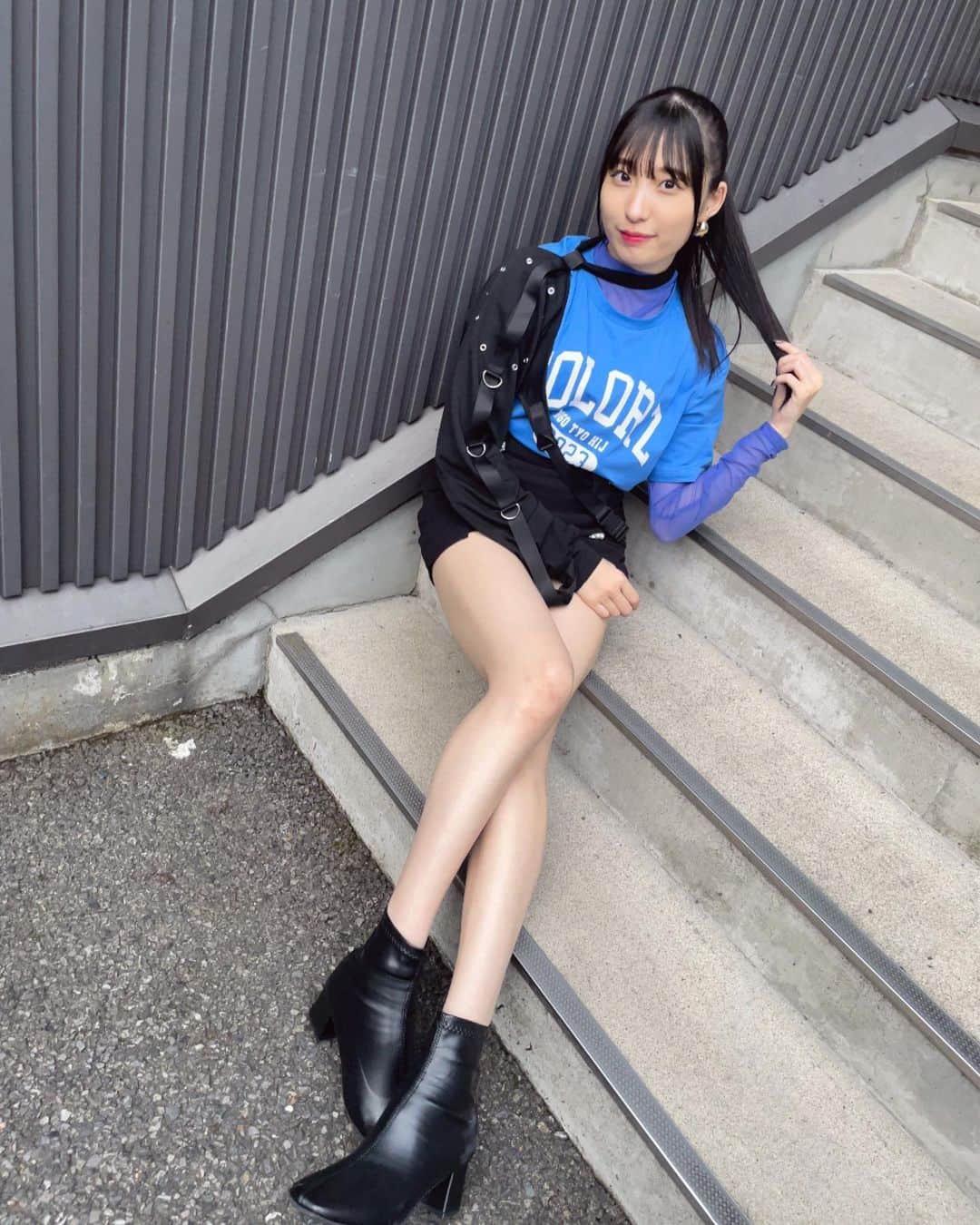 石黒友月のインスタグラム：「SKE48 COLORZ SHOW powered by SHEIN ありがとうございました!!🦋🪼💙💎   #colorzwithshein2023   #sheinforall #sheinコーデ   SHEINで使えるクーポンコード"CLZ23" みんなもお買い物してみてね🛍」