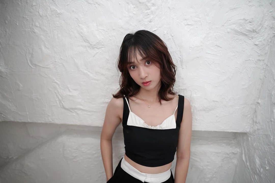アヤナ・シャハブさんのインスタグラム写真 - (アヤナ・シャハブInstagram)「😶🙄」7月15日 18時00分 - ayanashahab