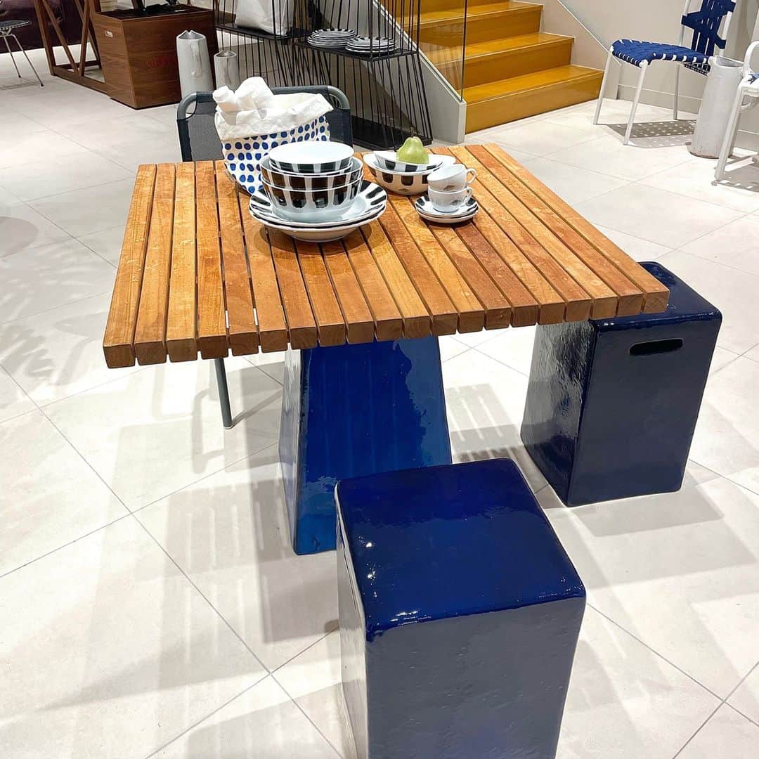 GERVASONI JAPAN / ジェルバゾーニ ジャパンのインスタグラム：「【 SALEのご案内 】  TABLE：INOUT35 STOOL：INOUT43  ・・・  GERVASONI TOKYOにて現品限りの展示品特別セールを開催中です。先日、セール対象品を一部変更致しました。 セール期間中は、30～50%OFFにてご提供させていただきますので、是非ご来店くださいませ。  【 期間 】 2023年6月24日(土) ～ 8月23日(水)  【 GERVASONI TOKYO 】 〒107-0061 東京都港区北青山3 丁目11-7 Ao ビル 1F 営業時間：11:00 ～ 20:00 Tel. 03-5962-6477 mail : info@gervasoni.jp  ※一部対象外の商品もございます。予めご了承くださいませ。 ※展示内容につきましてはお手数ではございますが店頭にてご確認くださいませ。 ※お品物のお届けは、ご注文後1ヶ月以内に限らせていただきます。　　　　　　　　　　　　　　　　　　　　　　　　　　　　　　　　　　　　　　#gervasoni1882 #gervasonitokyo #luxuryfurniture #furniture #interior #showroom #ジェルバゾーニ#インテリア#家具#インテリアデザイン#インテリアコーディネート#レイアウト#ライフスタイル#デザイン#イタリア家具#リビング#アウトドア#豊かな暮らし#セール#イベント情報#INOUT35#INOUT43#住宅デザイン」