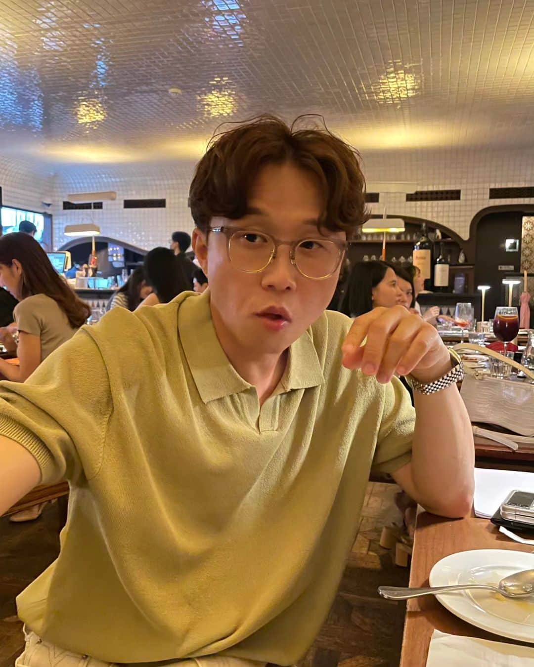 パク・ソングァンさんのインスタグラム写真 - (パク・ソングァンInstagram)「## #이태원 #스페인클럽🇪🇸    사진 잘찍네....@s5llala  ㅋㅋㅋ」7月15日 14時49分 - parksungkwang_22