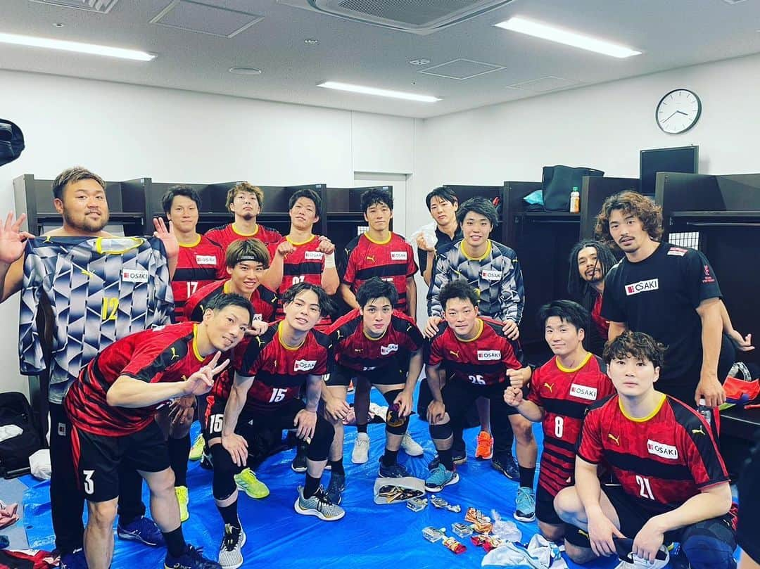 木村昌丈さんのインスタグラム写真 - (木村昌丈Instagram)「VSアースフレンズBM 37-27win 応援ありがとうございました🤙  #jhl#日本ハンドボールリーグ#handball#ハンドボール#大崎電気#osakiosol #win#gk#木村昌丈」7月15日 16時10分 - masatake.k