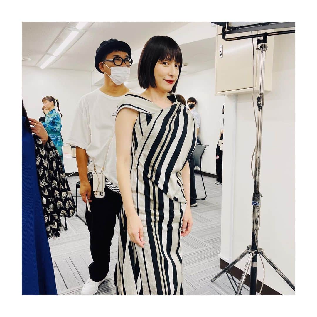 奥菜恵さんのインスタグラム写真 - (奥菜恵Instagram)「ちらっ」7月15日 16時11分 - megumi_okina