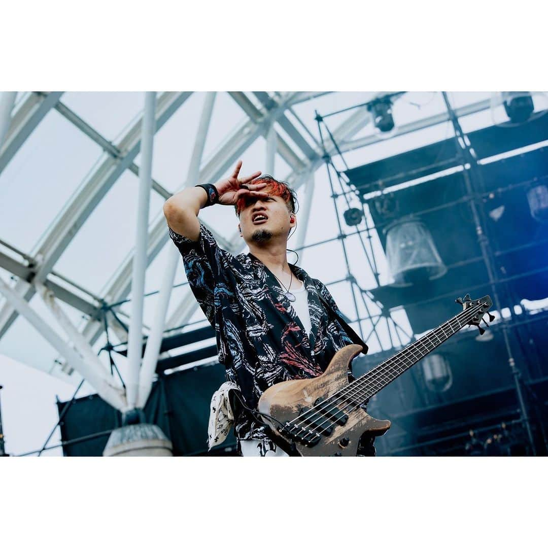 侑威地さんのインスタグラム写真 - (侑威地Instagram)「LuckyFes'23@茨城県国営ひたち海浜公園  photo by @kawado_photo  #rottengraffty #luckyfes'23」7月15日 21時49分 - yuichi_rotten