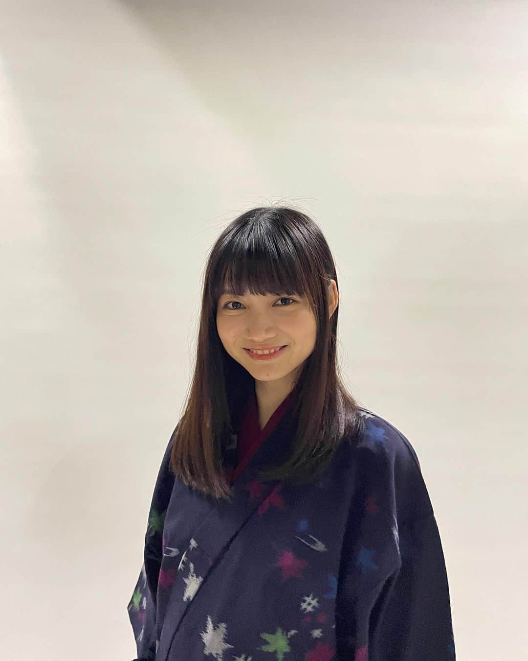 西垣有彩さんのインスタグラム写真 - (西垣有彩Instagram)「舞台『あゝ青春の血は燃ゆる』の ビジュアル撮影してきました〜📸  浴衣着たりもんぺ着たり楽しすぎました🥹💕  パンフレットやブロマイドなどでお手に取っていただけたら嬉しいです♡  バルコニー席の抽選が17日まで！ とのことなので是非よろしくお願いします🥰  ーーーーーーーーーーーーーーーーーーーー  ◇バルコニー席先行(抽選)◇  お申込み受付期間 7 月 12日(水)20:00〜7 月 17日(月)23:59  #血は燃ゆ#舞台#浴衣#もんぺ#もんぺっぺ#西垣有彩」7月15日 17時01分 - arisa_nishigaki_official