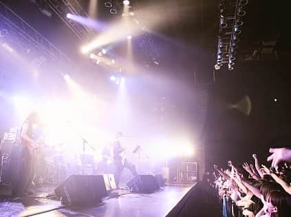 戸高賢史さんのインスタグラム写真 - (戸高賢史Instagram)「2023.07.14  at Spotify O-East ART-SCHOOL TOUR 2023「luminous」 Thanks!!!  (PhantomEffectsの新作fuzzも沢山使いました)」7月15日 17時51分 - toddyphantom
