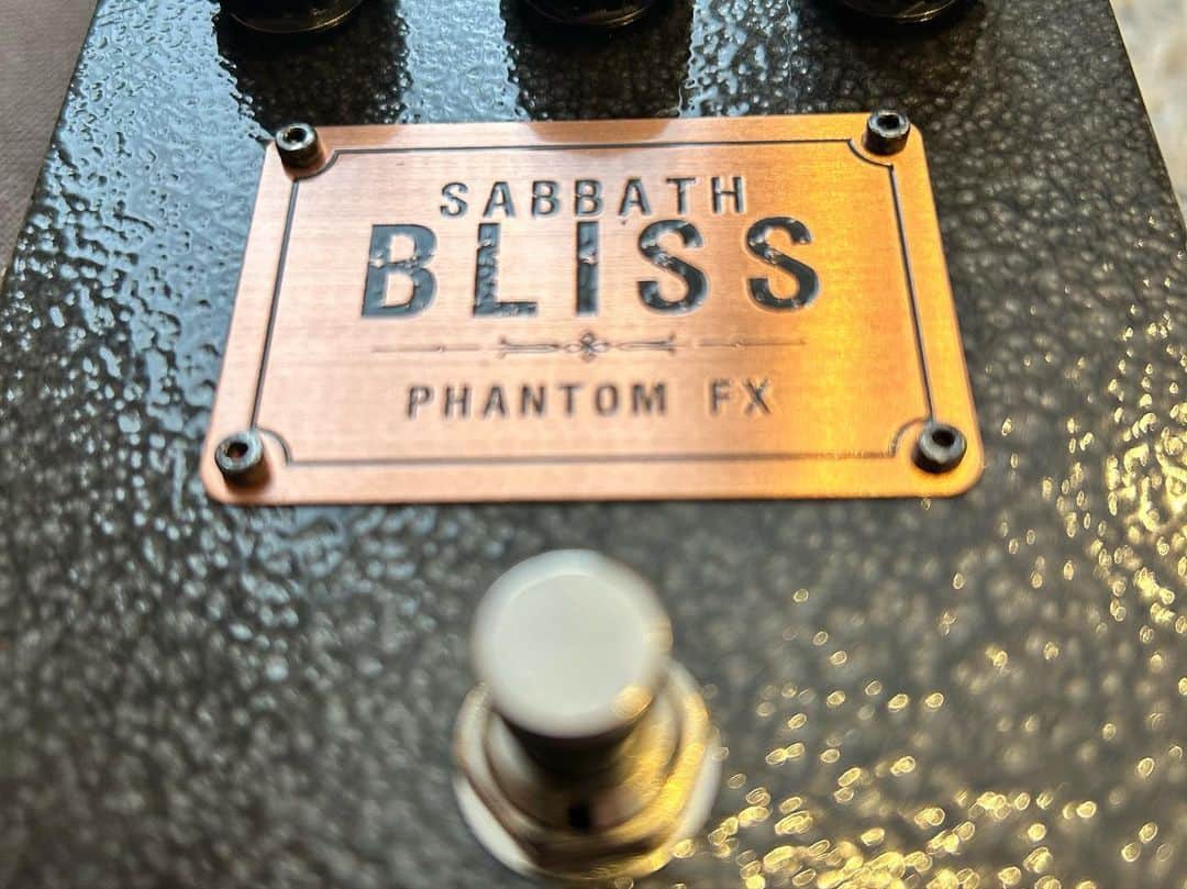 戸高賢史さんのインスタグラム写真 - (戸高賢史Instagram)「2023.07.14  at Spotify O-East ART-SCHOOL TOUR 2023「luminous」 Thanks!!!  (PhantomEffectsの新作fuzzも沢山使いました)」7月15日 17時51分 - toddyphantom
