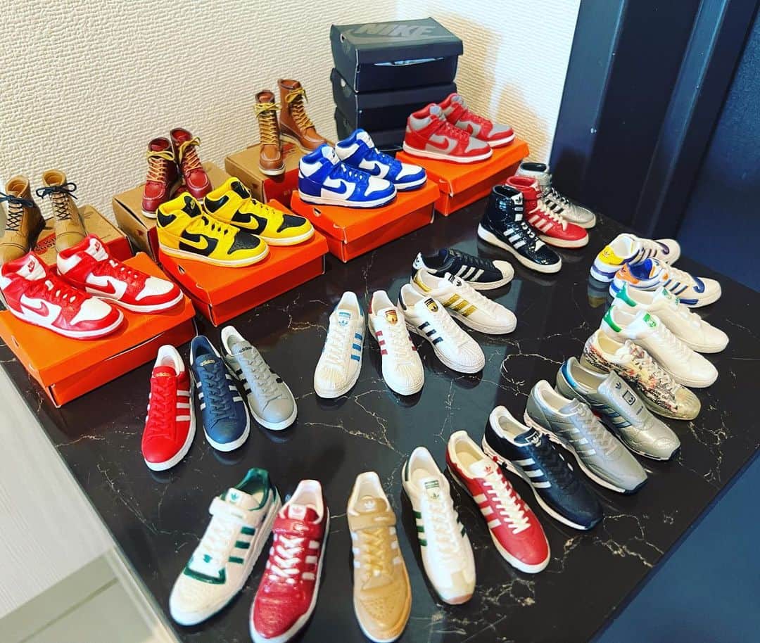今井翼さんのインスタグラム写真 - (今井翼Instagram)「ミニチュア  靴好きが高じて集めてみました。 #redwing #nike #adidas  #コレクト今井」7月15日 17時54分 - tsubasaimai_official