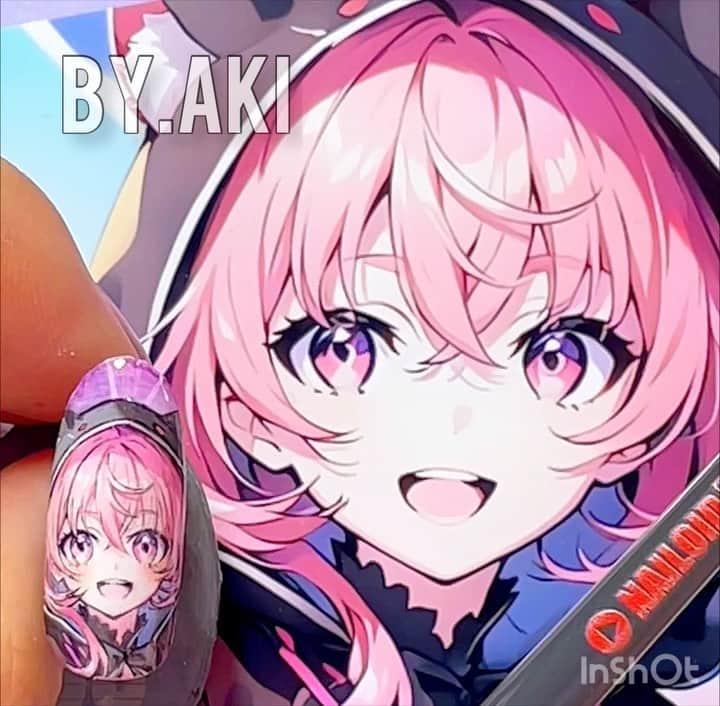 のインスタグラム：「猫耳パーカーコちゃん🐈 by.aki作  ⭐️NAILOID AA7 7mmの針のような細さでも、コシのある やみつきブラシ✨ 作りましたー🎉  8月中旬 @nailoid.by.aki  より発売ですっ！  税込価格¥1,100 プロさんもセルフさんも同一価格🌀  あまり本数が無いのでお早めにgetしてみて下さいデス🤗  @by.aki #anime#manga #NAIL#ジェルネイル#ネイル#福岡#福岡市#全てジェルネイル#手描きネイル#all.gel#痛ネイル#ネイリスト#キャラネイル#네일#gel甲#美甲#clou#مسمار#paku #uña」
