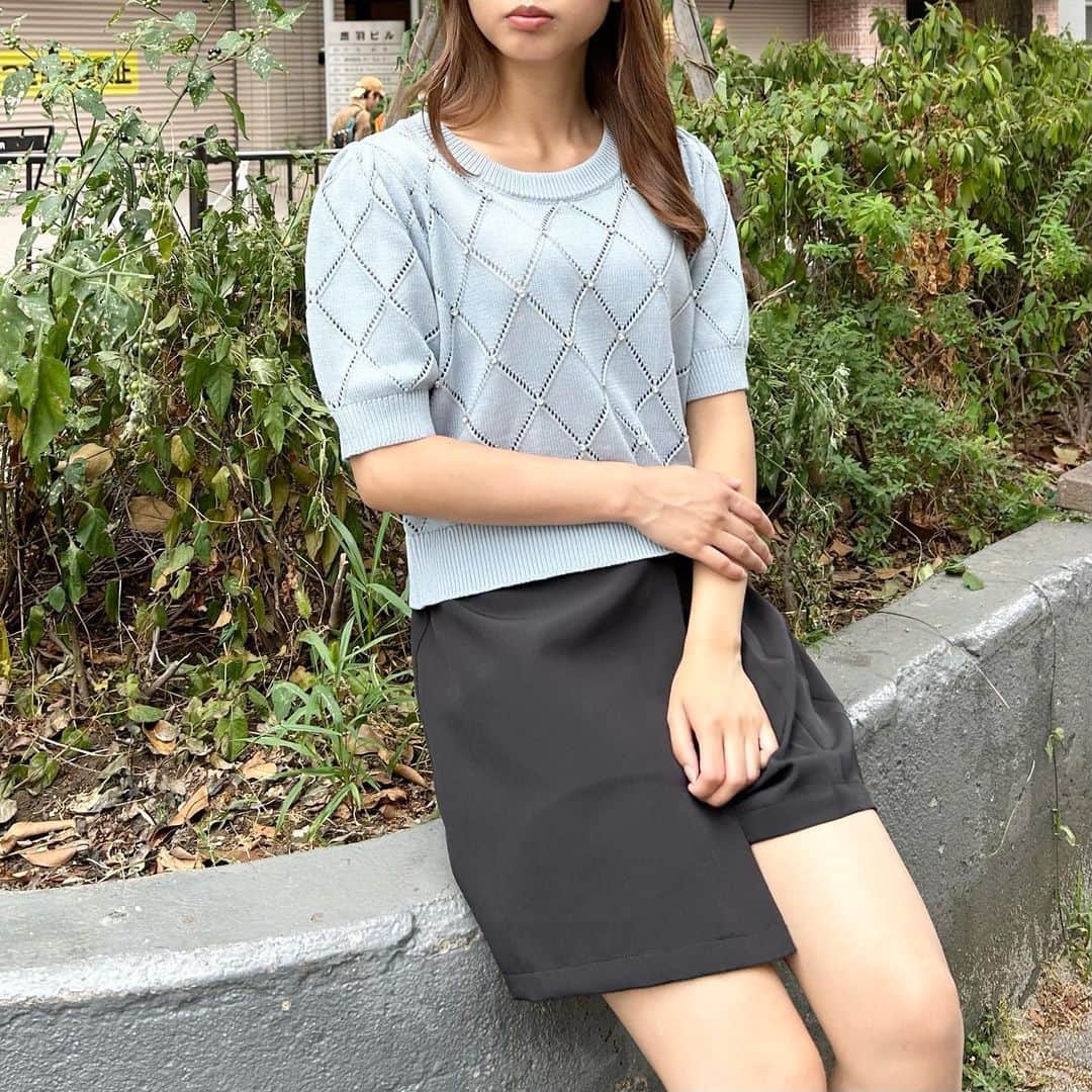INGNI STOREさんのインスタグラム写真 - (INGNI STOREInstagram)「【pre order item♡】 ⁡ ⁡ ⁡ ⁡ ingnistore,zozotownにて予約受付中‼︎ (7月下旬〜8月上旬発送予定) ⁡ ⁡ ⁡ ■ラインストーン半袖ニット #1231-900560 ¥3,630 (tax in） 4カラー ⁡ ⁡ 大人気のラインストーンニットに 可愛すぎる新作が登場🤍 ⁡ 1枚着るだけで顔周りを 明るく見せてくれるのもポイント♡ ⁡ デニムパンツと合わせた甘めカジュアルなコーデや ミニボトムと合わせた韓国風コーデも◎ ⁡ ⁡  ┈┈┈┈┈┈┈┈┈┈┈┈┈┈┈┈┈ ┈┈┈┈┈┈ ⁡ ⁡ 〈INGNIコーデを大募集♡〉 @ingnistoreと#ingniコーデ のタグをつけて投稿していただいた方の中から、随時公式アカウントにてご紹介させていただきます‼︎ ⁡ ⁡ #INGN I#ingni #fashion #2023 #ss #오오티디 #패션#穿配不重样#夏 #夏コーデ #デートコーデ #ガーリーコーデ #ファッション #トレンド #カジュアルコーデ #甘めカジュアルコーデ ⁡ ⁡」7月15日 18時20分 - ingnistore