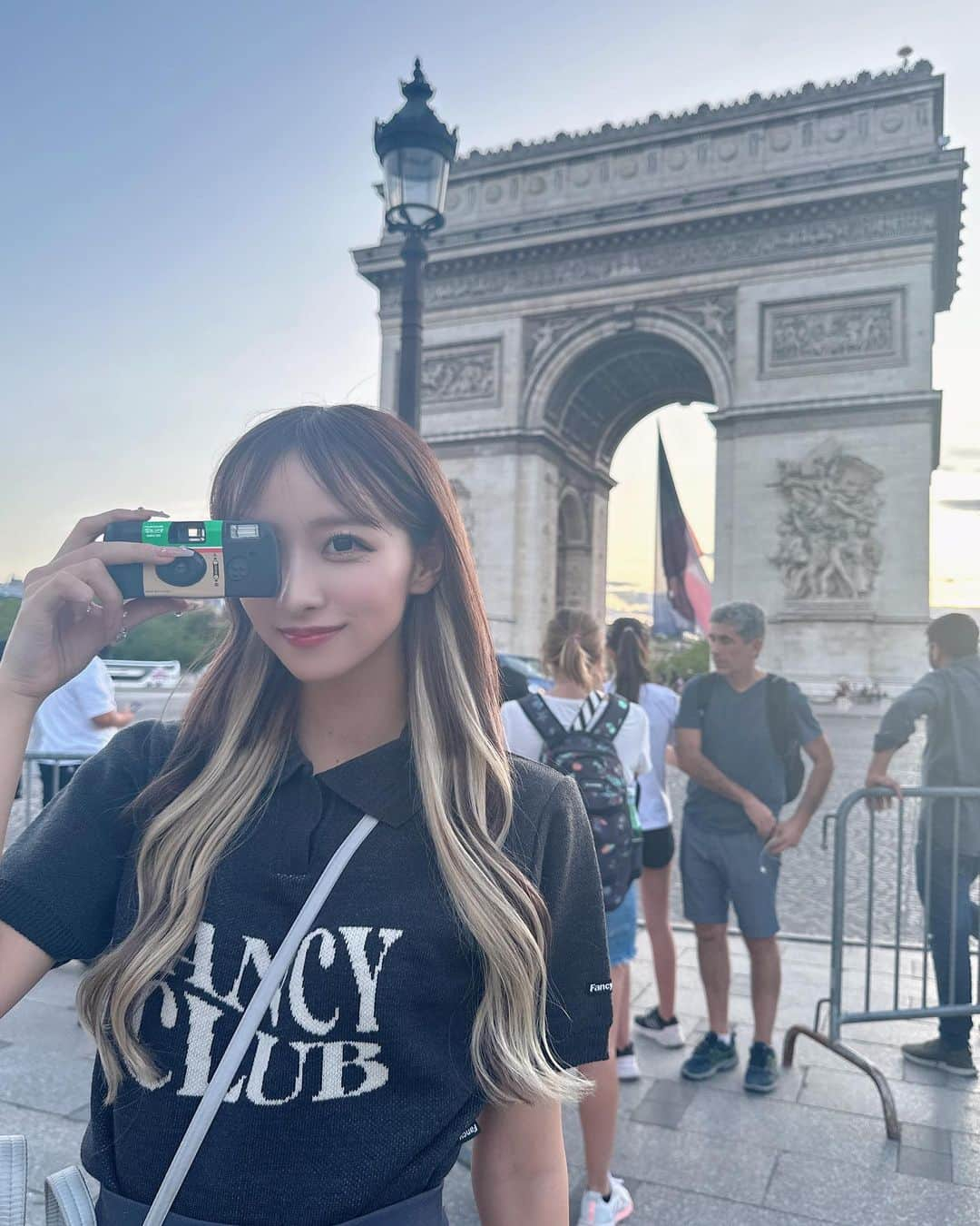 渡辺葉月さんのインスタグラム写真 - (渡辺葉月Instagram)「in Paris🇫🇷♡  #france #paris #europe #フランス #パリ #ヨーロッパ #ヨーロッパ旅行」7月15日 18時26分 - hazu.1123