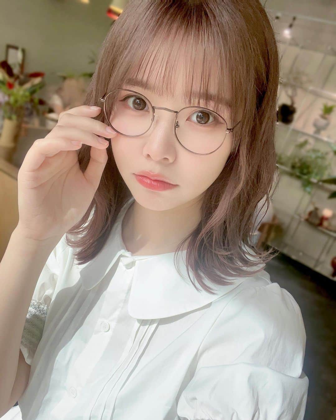 Liyuu（リーユウ）のインスタグラム：「久しぶりにのメガネ👓とレモンネード🫧」