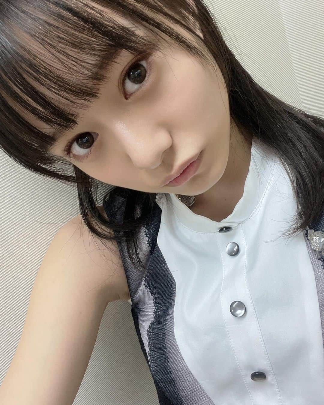 仲村悠菜さんのインスタグラム写真 - (仲村悠菜Instagram)「🌸💐 あっという間に明日が春ツアー千秋楽です！ 早い、、ちょっと寂しいけど最後まで頑張ります😤 みんなで楽しみましょう  #私立恵比寿中学　#エビ中　#アイドル　#仲村悠菜　#fjk #07」7月15日 19時17分 - nakamura_yuna_official