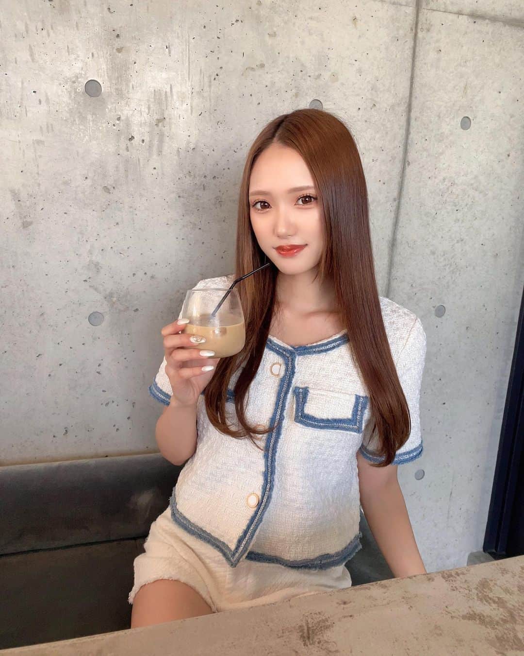 沙季のインスタグラム：「🥞☕️🫖  カフェ活してきた🍀  私のネイルを担当してくれてる あやのさんのお店です🩵 @ayn_1004  @a_and_a.cafe   全部美味しかったんだけど わたしは特にスープが好みでした🥺  全てのメニューにこだわりがあって 体にいいものしか使ってなくて さすがあやのさんだなって更に尊敬しました🙇‍♀️😭  みんなもいってみてね🩵  #cafe #カフェ #カフェ巡り #カフェランチ #カフェ活 #キッシュ #スープ #カレー」