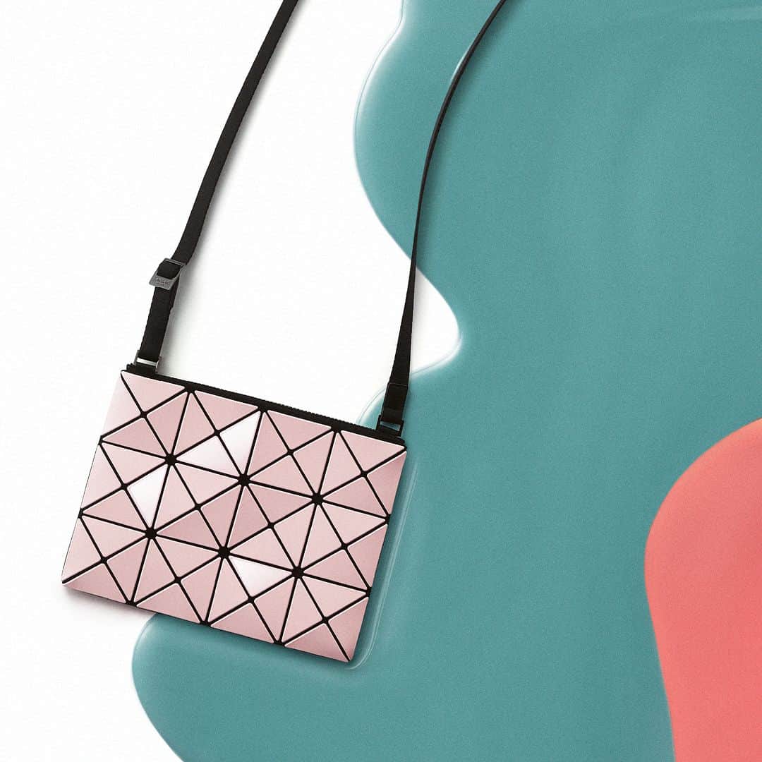 のインスタグラム：「"LUCENT GLOSS MIX"  Release Month: July, 2023 *The release month might be different in each country.  #baobaoisseymiyake #baobao #isseymiyake #baobaoisseymiyakeAW23」