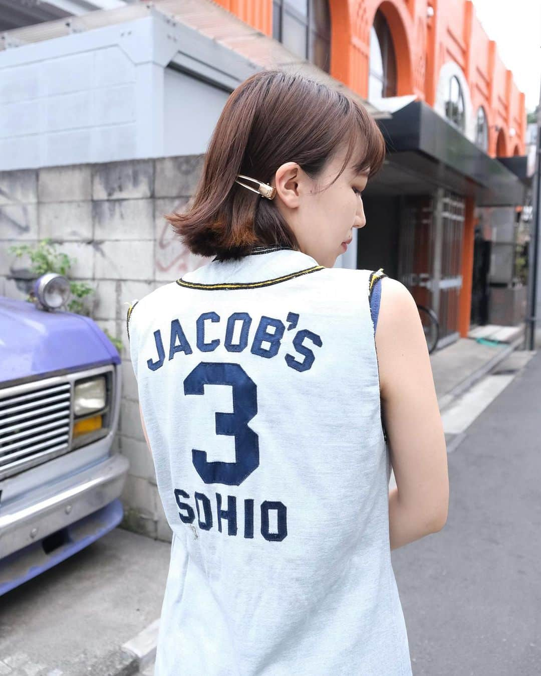 dracaenaさんのインスタグラム写真 - (dracaenaInstagram)「New Arrivals for Ladies  Denim Jumpsuit ¥13,750-  50〜60's Baseball vest ¥13,200-  INSTAGRAM @dracaena_kichijoji  #Dracaena_Kichijoji #DracaenaKichijoji #DracaenaNorth  #dracaena  #VintageShop  #Vintage  #Kichijoji  #吉祥寺 #古着屋 #ドラセナ吉祥寺 #ドラセナ  #井の頭公園 #七井橋通り  #ヴィンテージショップ #ヴィンテージ #古着 #🇺🇸 #🇨🇦 #🇯🇵  #unitedstates  #canada  #buyingtrip」7月15日 19時53分 - dracaena_kichijoji