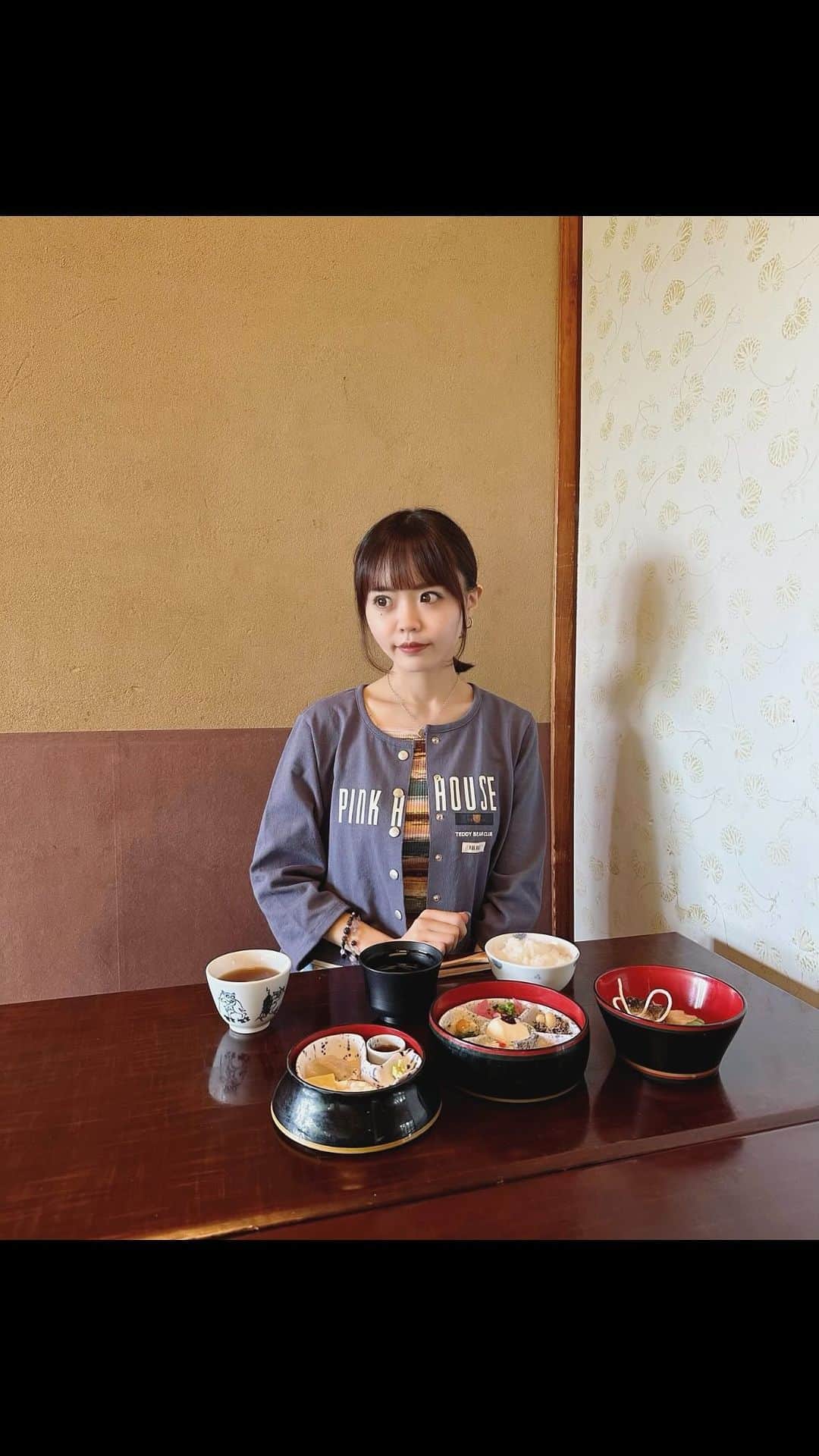 秋山衣梨佳のグルメインスタ