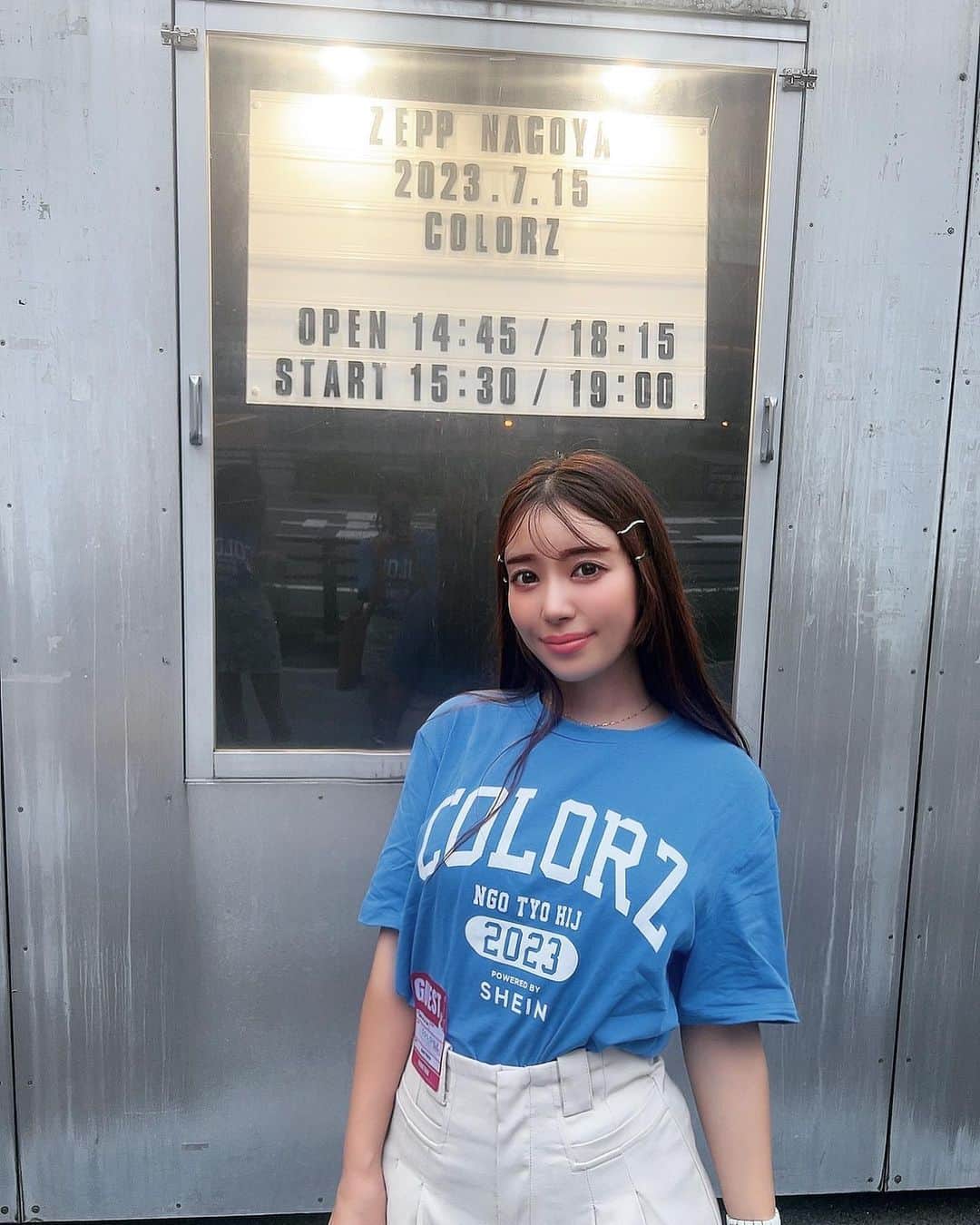 中村かなのインスタグラム：「みんなでお揃いのTシャツ着て  COLORZ powered by SHEIN へ  プチプラなのにかわいいお洋服ばかりで ほぼ毎日愛用な shein @shein_japan @sheinofficial   プチプラなのに さらにお値打ちになるクーポン💓 使ってくださいね🏷️  ￣￣￣￣￣￣￣￣￣￣￣￣￣￣￣￣￣￣￣ ▪️クーポンコード 【 CLZ23 】 0〜5999円 15%オフ，6,000円以上20%オフ 有効期限：~2023/08/31  ￣￣￣￣￣￣￣￣￣￣￣￣￣￣￣￣￣￣￣  #SHEIN #SHEINコーデ #COLORZwithSHEIN2023 #shein購入品 #sheingals #sheinjapan #夏コーデ #夏服コーデ #夏祭り #夏休み #夏フェス #sheinoutfits #sheinoutfit #zeepnagoya」