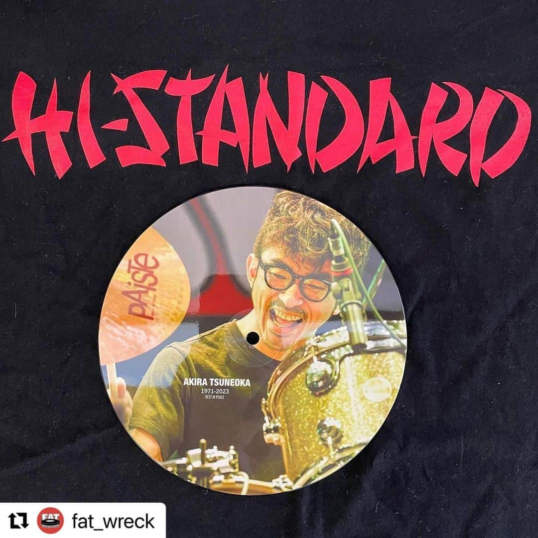 難波章浩のインスタグラム：「#Repost @fat_wreck with @use.repost ・・・ HI-STANDARD - “I'm A Rat” OUT TODAY!  Hi- Standard - I'm a Rat 7" picture disc is OUT NOW. It features the “I’m a Rat” cover art on side A and a photograph of beloved, founding member Akira Tsuneoka on side B. This was the last song that Tsune played on before his recent untimely passing. The picture disc is a small tribute to Tsune’s immortal spirit, and all profits will be donated to his family. Check out the song, and read what @fatmikedude had to share below:  This 7" means more to me than anyone can know. When @nofx first played with Hi-Standard in 1995 in Tokyo, we became lifelong friends. I flew them out to SF in 95 and produced their first album. Then NOFX took them on tour for the next year. We were more than close. Hi-Standard are a band that I am truly proud of. What people don't know is that at one point they were the fucking biggest selling band on Fat Wreck Chords. They are the only FAT band that can sell out STADIUMS!   This 7" is not about that. This 7" is about the last song Hi-Standard ever recorded with their drummer Akira Tsuneoka. What a sweet talented man. He always had a smile on his face, and he was always the first to be in the studio. He was an amazing drummer and he will be missed by all who knew him.   I hope you're hangin out with Bohnam, Barnes, and Moon up in drummer hell! Will never forget you Tsune.... RIP」